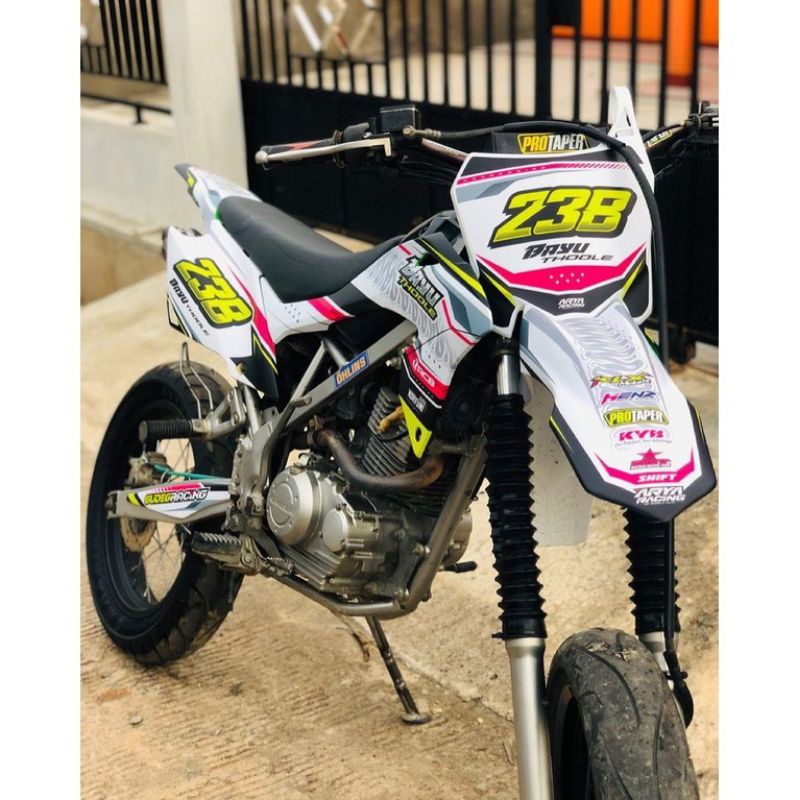 COSTUM DECAL KLX BF 150 / DTRAKER 150 BEBAS DESAIN(Bahan orajet)