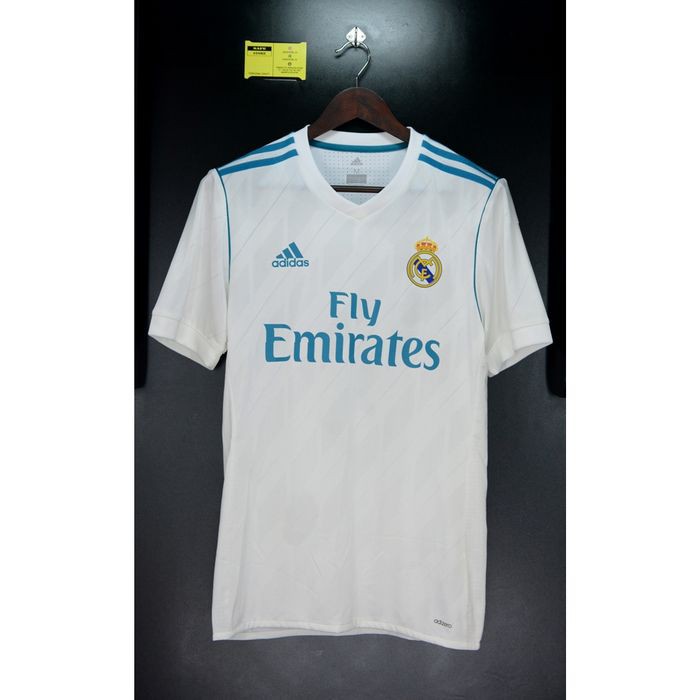 Real Madrid 2017-18 Home. USED. MEDIUM. Original Jersey. ADIZERO