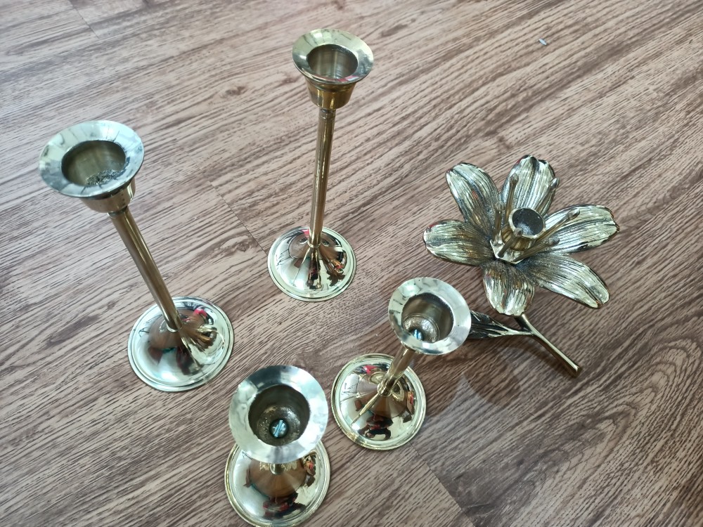 Tempat Lilin Teratai Kuningan - Candle Holder - Polished Brass