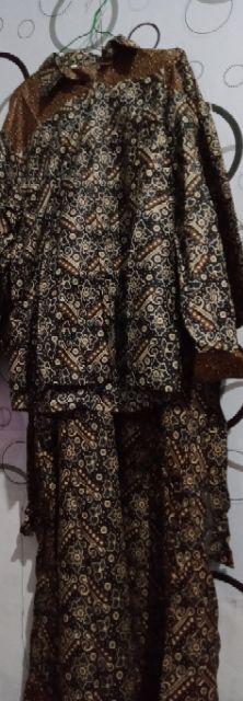 Maura Couple - Sania Ruffle Batik Couple