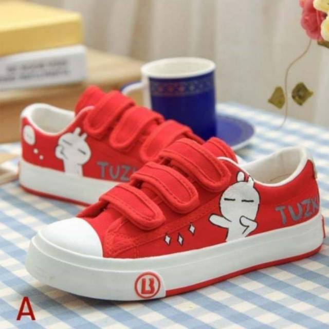 Sepatu anak /painting shoes merah ( 2-5th)