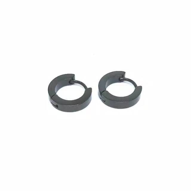 Anting Titanium Hitam model ring Anti Karat