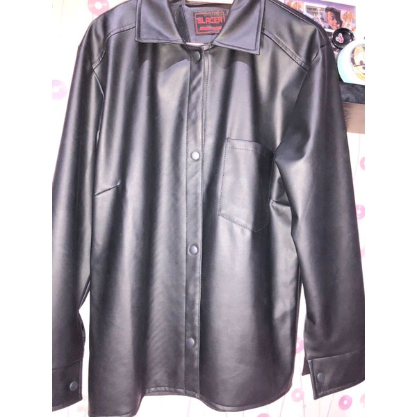 Jaket Kulit/Leather shirt long sleeves/leather jacket woman/atasan kemeja kulit wanita/foto BTS/buku