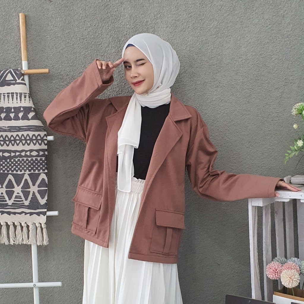 Daniella Blazer - Outher Wanita Cardigan Terbaru Motif Saku kiri kanan Kekinian