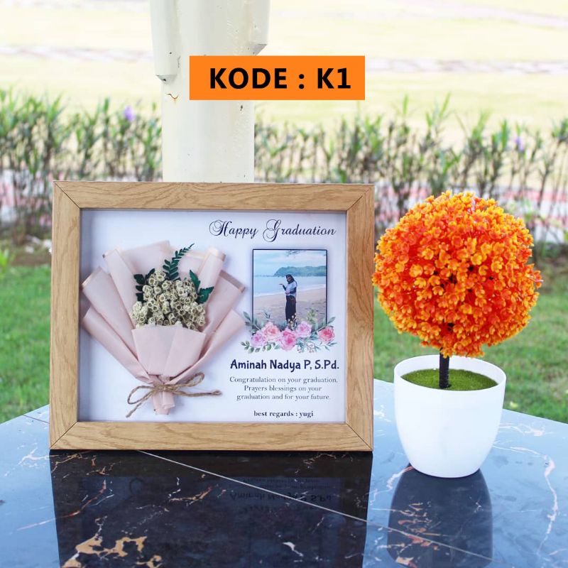 

Kado Wisuda-Kado Ultah-Kado Pernikahan (3D Pop Up Frame) Paling Murah!!!