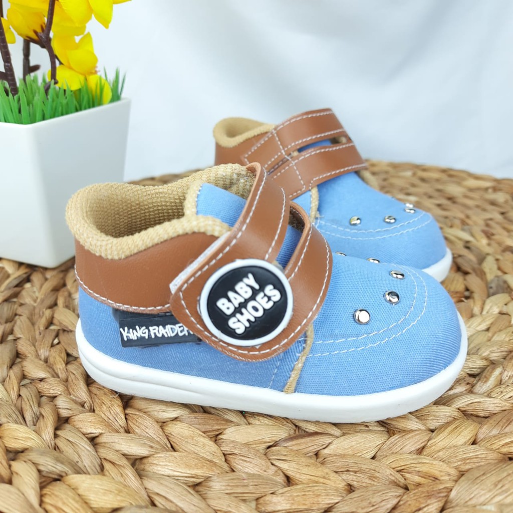 [TAMAN SEPATUKU] SEPATU TRENDY MURAH SNEAKER LUCU ANAK BUNYI USIA 1 2 TAHUN FAX02