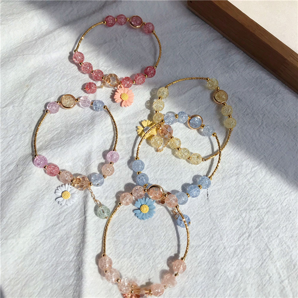 【COD Tangding】Crystal Bracelet Daisy Pendant Bracelet Pink Yellow Blue Color for Girl Summer Accessory