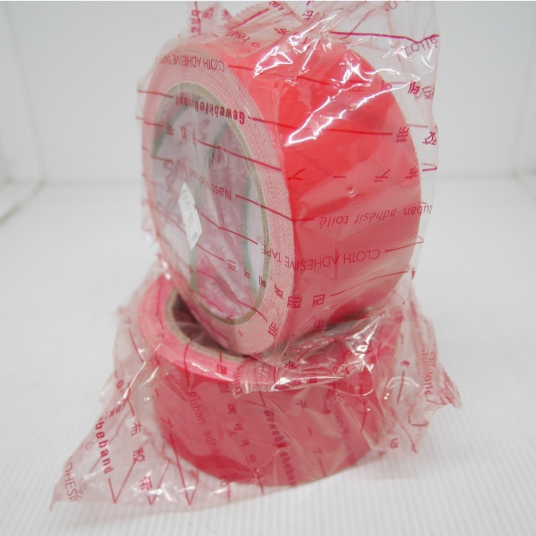 

LAKBAN KAIN MERAH 2 INCH