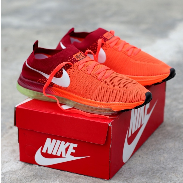 SEPATU LARI PRIA NI FLYKNITE TOP SELLER