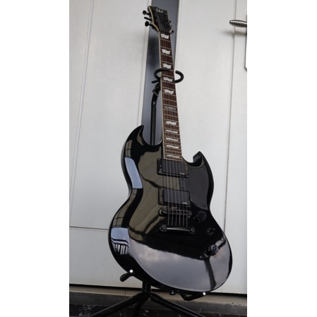 LTD by ESP Viper 256 Black
