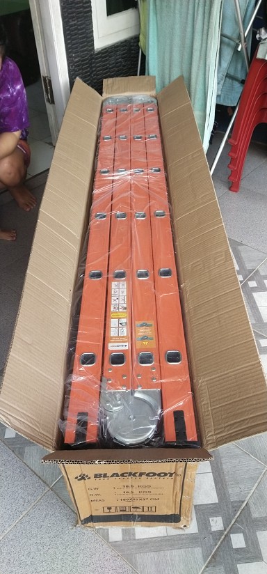 Tangga Bangunan Multifungsi / Multi Purpose Ladder blackfoot 4,6 M