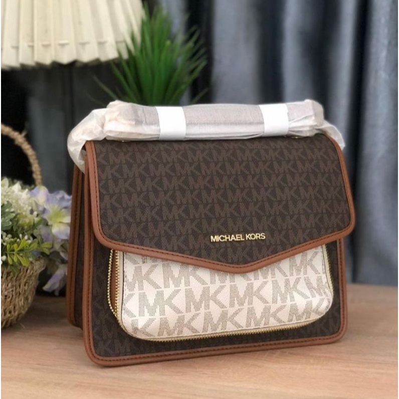 pelunasan MK regina sign brown