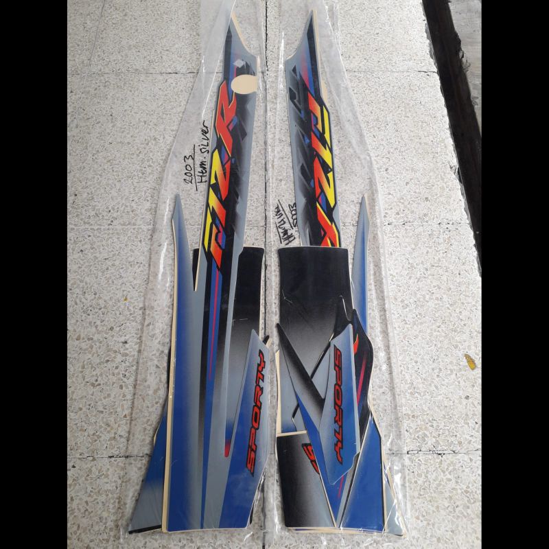 striping fizr 2003 / striping fiz r 2003 / striping f1zr 2003 / striping f1z r 2003 / striping fizr 