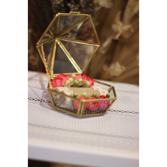 tempat cincin / cincin nikah / box cincin tunangan