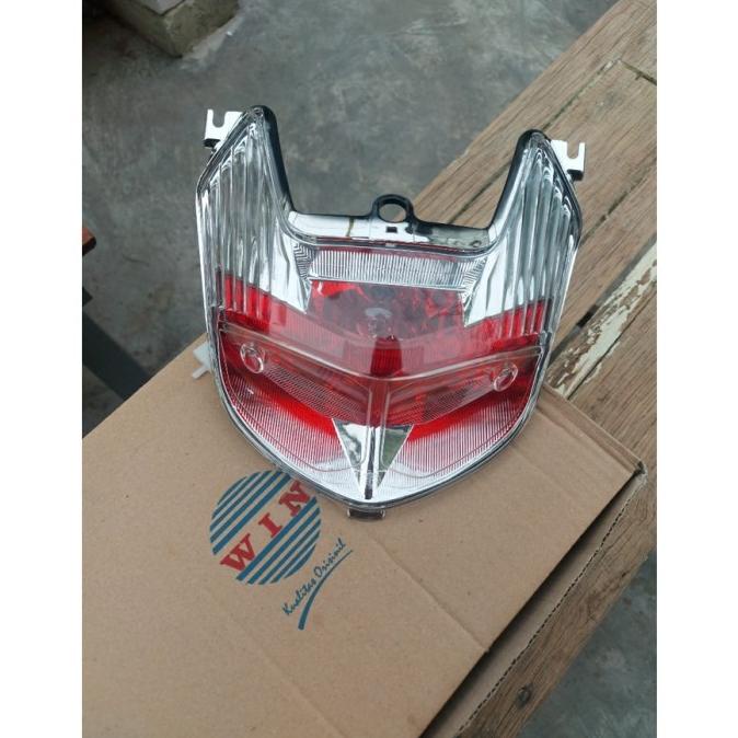 stoplamp stop lamp lampu belakang mika assy set Yamaha Vixion lama Old