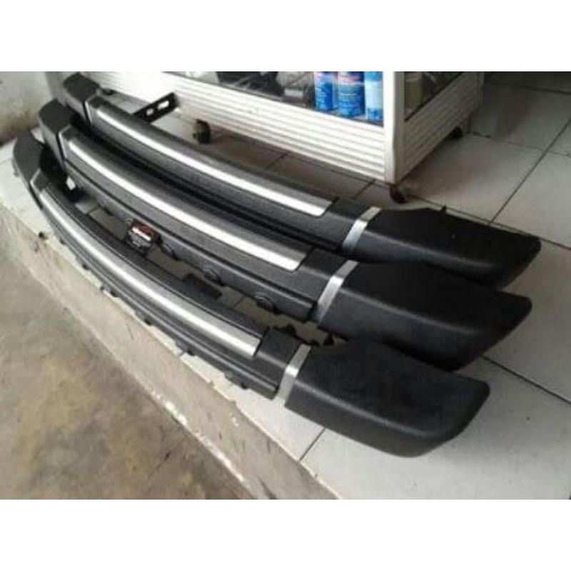 Ertiga R3 rearguard footstep rearbar tanduk pelindung bemper belakang injakan kaki original pabrik