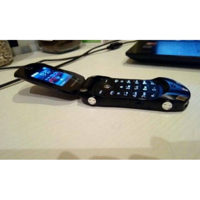 handphone flip newmind f15 /hp lipat harga murah grosir/ponsel unik ferari