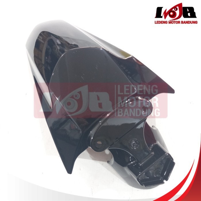 Win Spakbor Depan Beat Fi KZL Front Fender Plastik Sepakbor Motor