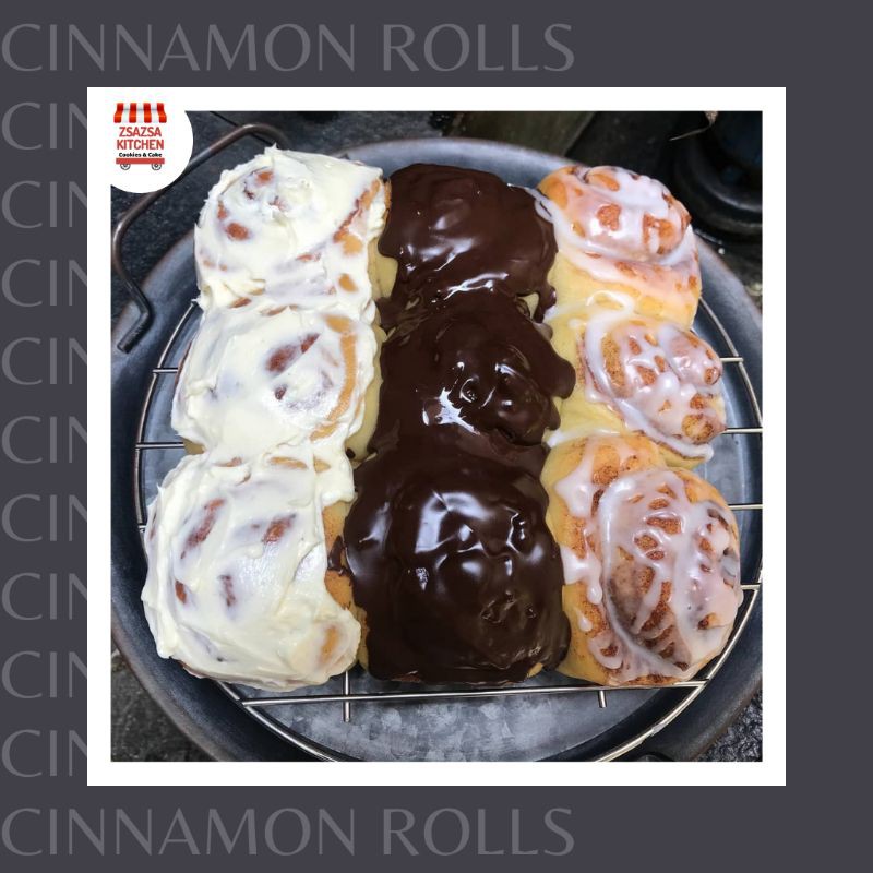 

Cinnamon Rolls 22 x 22 cm 3 varian glazed isi 9 roll