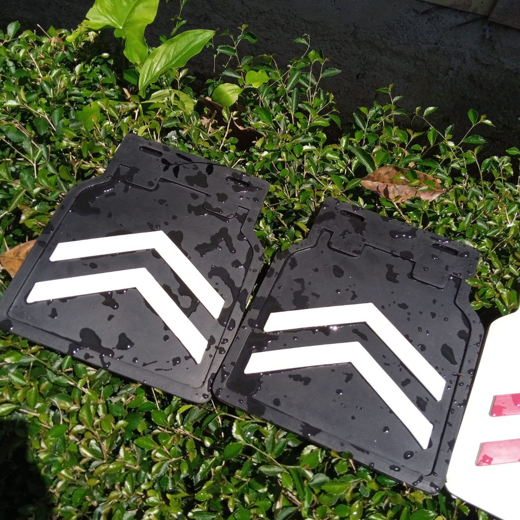 Mudguard Karpet Lumpur Mobil PickUp Carry L300 1000 Futura Gran Max Slebor Spakbor Karet Depan Belak