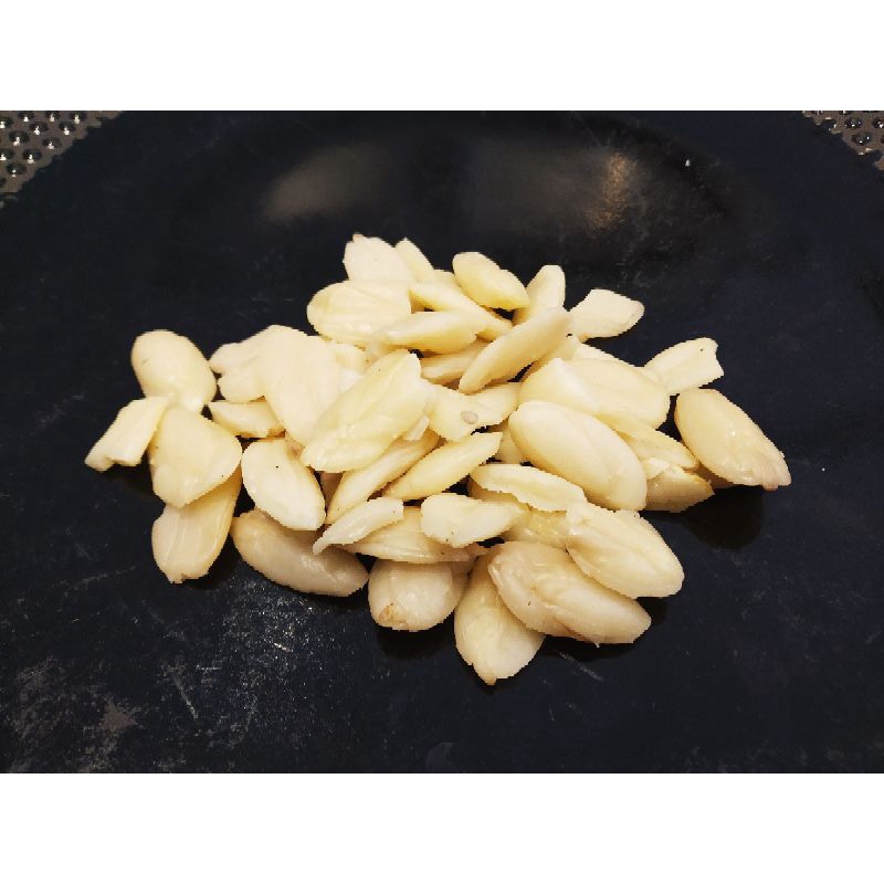 

Kacang Kenari 250gr