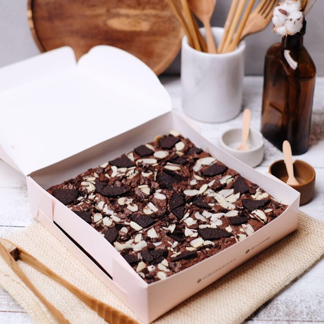 

SuperMix Brownies by Orlenalycious