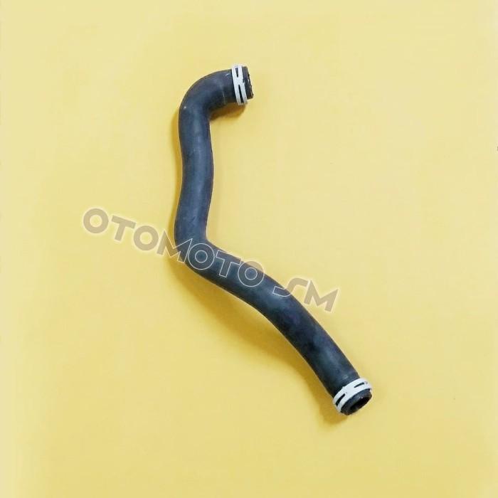 Selang Selang Radiator Atas Ford Fiesta