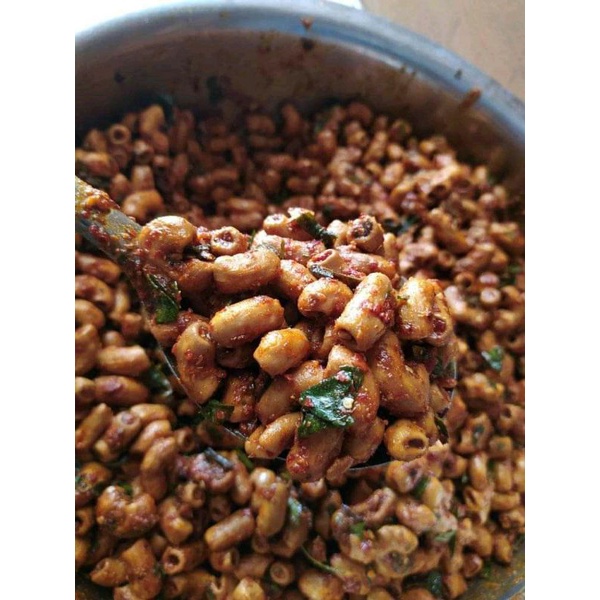 

makroni bantet