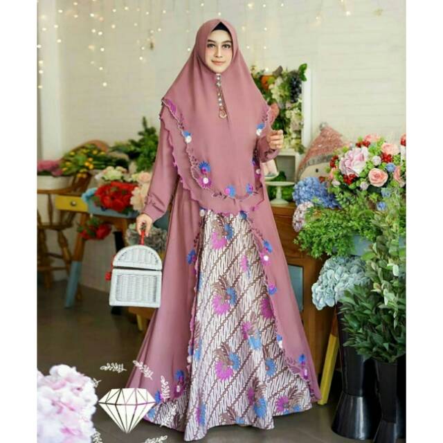 Gamis Syari Dewasa Terbaru Gamis Bordir Asli Matt Moscrepe mix batik Syari Anggun Premium Quality