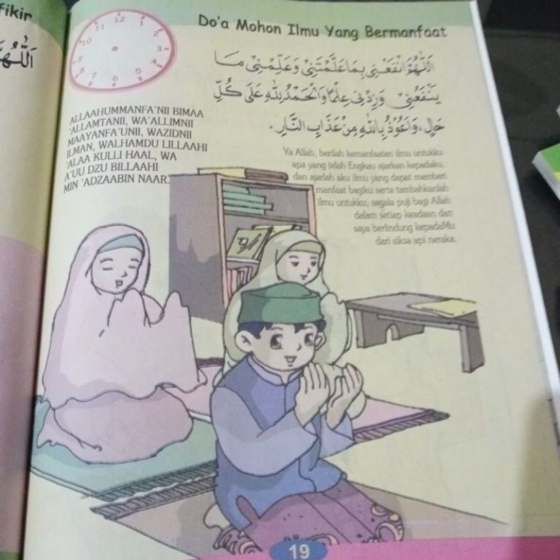 BUKU PINTAR BERDOA (21×28CM)