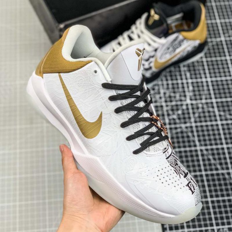 kobe protro 5 gold