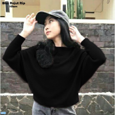 Rip/ Baju Santai Jalan- Jalan Kerja Sweater Rajut Batwing Blus Wanita Halus Model Kelelawar Size L