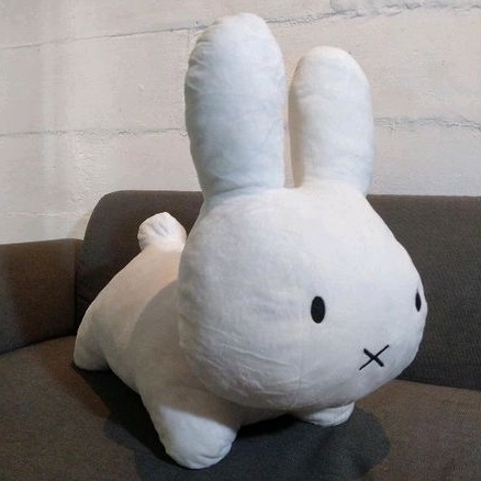 Boneka Miffy Jumbo
