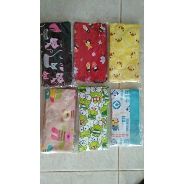 

Pouch serbaguna/pencilcase