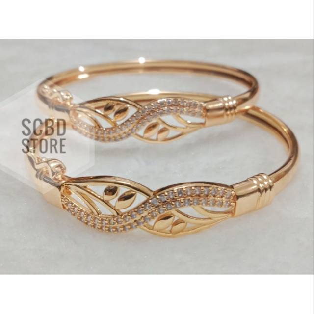 Gelang Wanita Motif Permata Cantik