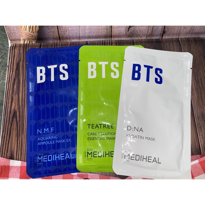

sheetmask & poto card mediheal x bts