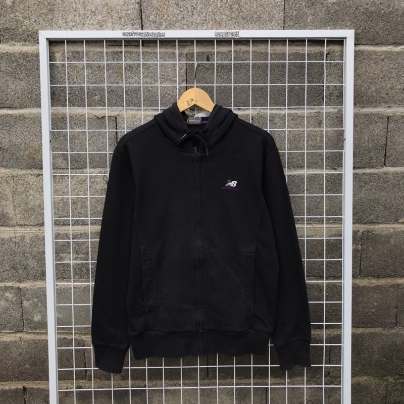 Zip Hoddie New Balance