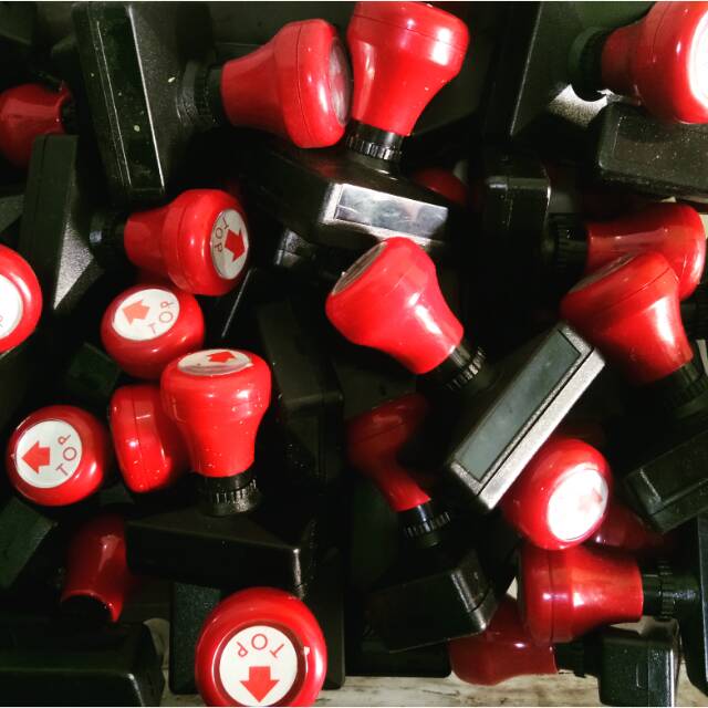 

Terima stempel warna partai besar - kecil & bermacam warna yg diinginkan