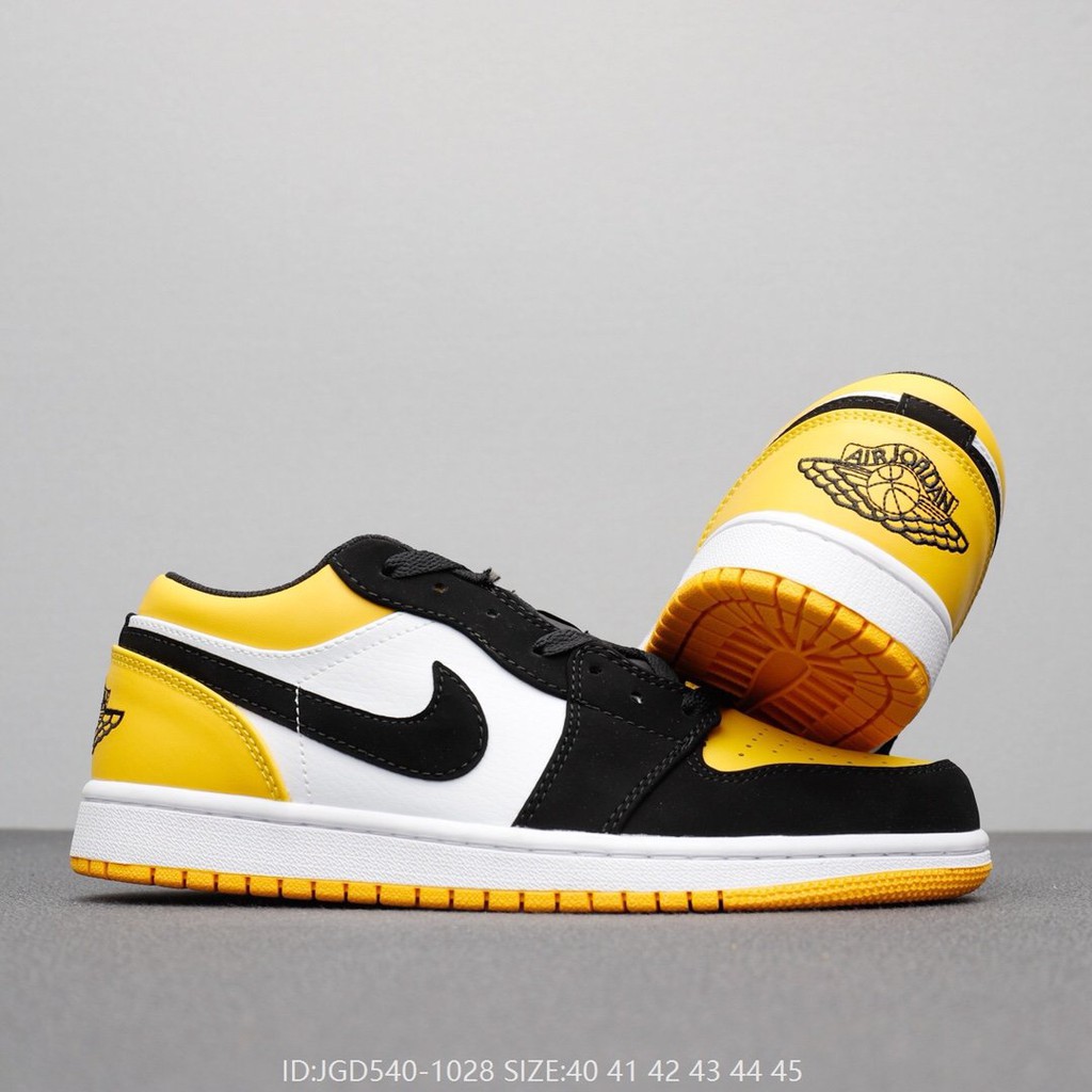 air jordan 1 low yellow toe