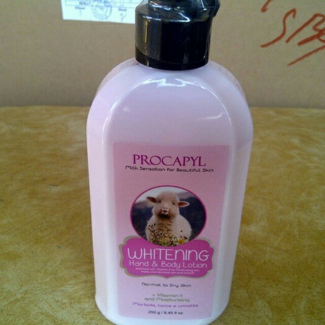 LOTION PROCAPYL / ELLEMORE ALL VARIAN PILIH SALAH SATU Susu Sapi, Susu Kambing, Unizex lotion, Cherry Blossom, Susu Beruang