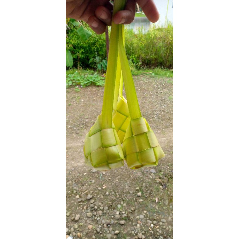

kulit ketupat per pcs