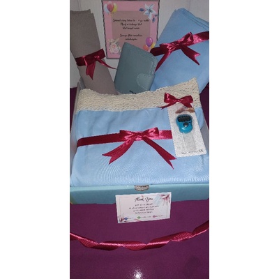 

Hampers by request kak Aria Wijaya kusuma
