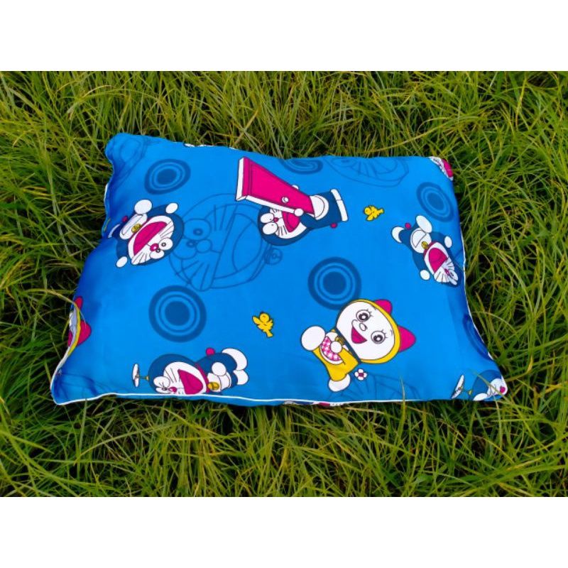 BANTAL KARAKTER DORAEMON/BANTAL ANAK/BANTAL IMPORT