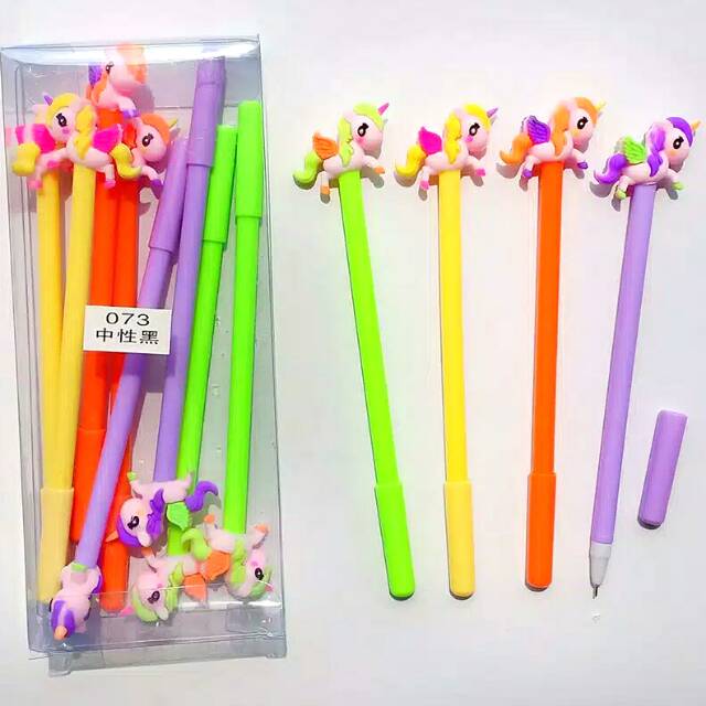 

PULPEN GEL FANCY MOTIF UNICORN