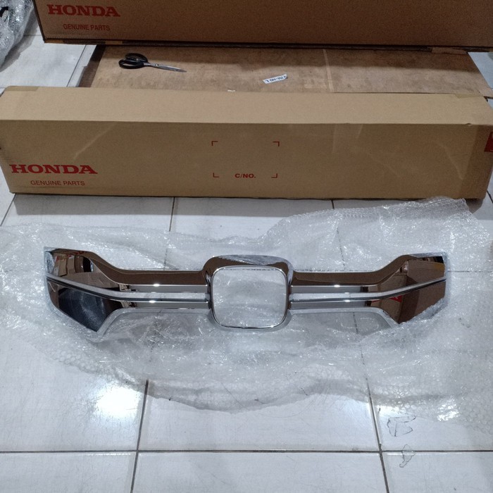 Grill Chrome MOBILIO RS 2014-2017 .