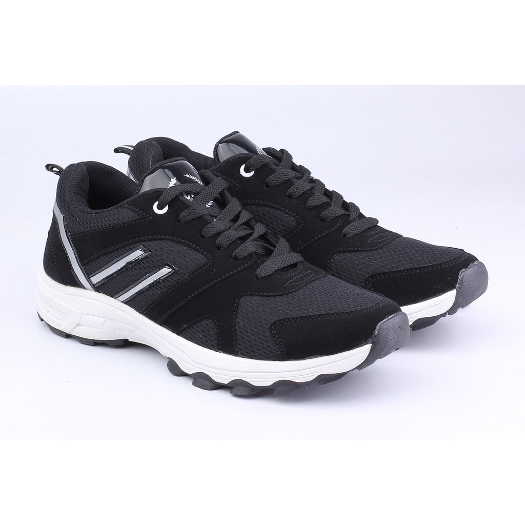 Sepatu Sport Pria, hitam