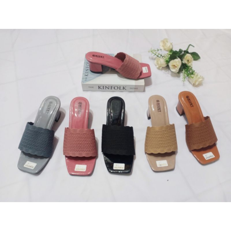 Sandal Wedjes Rajut/Sandal Slop Rajut Hak Tahu 5cm