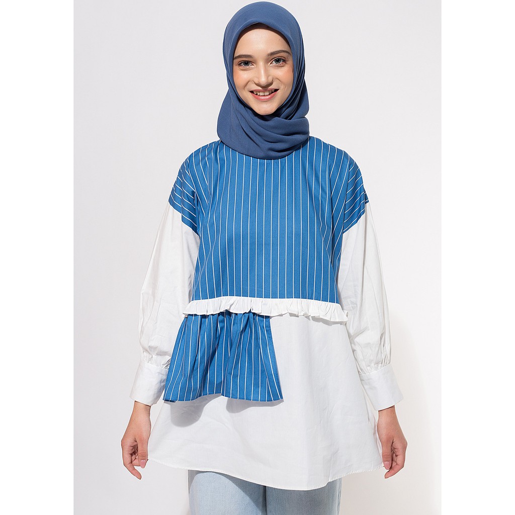 

Regina Top Blue