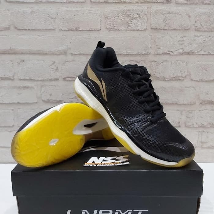 SepatuBadminton Lining Gyrfalcon Original AYAP 005-1 lining falcon - 39.5