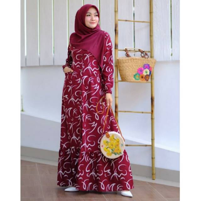 QUEEN DRESS by HIJRAH COLLECTION